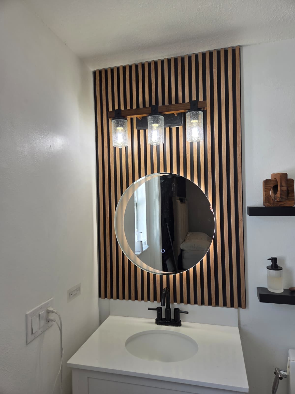 Custom Accent Walls & Bath Details gallery 2