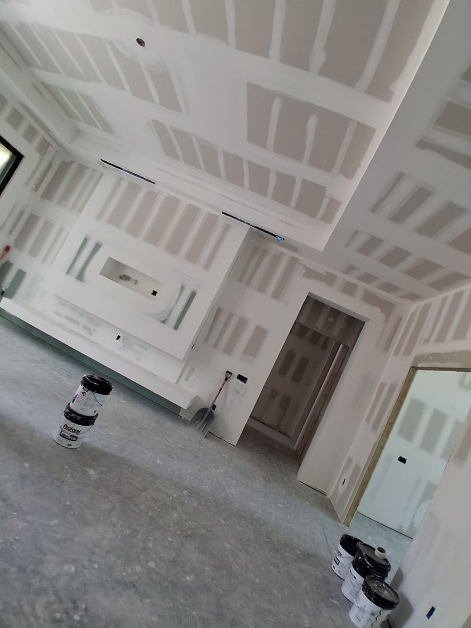 Luxury Estate Drywall & Ceilings gallery 7